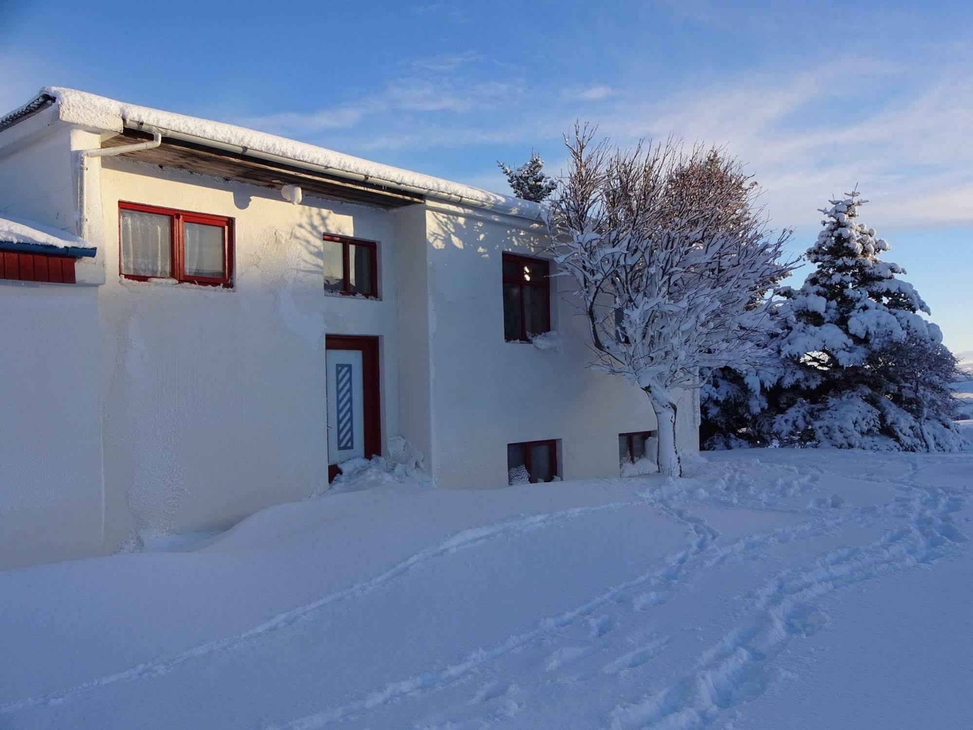 Brekkulaekur Guesthouse Hunathing Vestra Zewnętrze zdjęcie