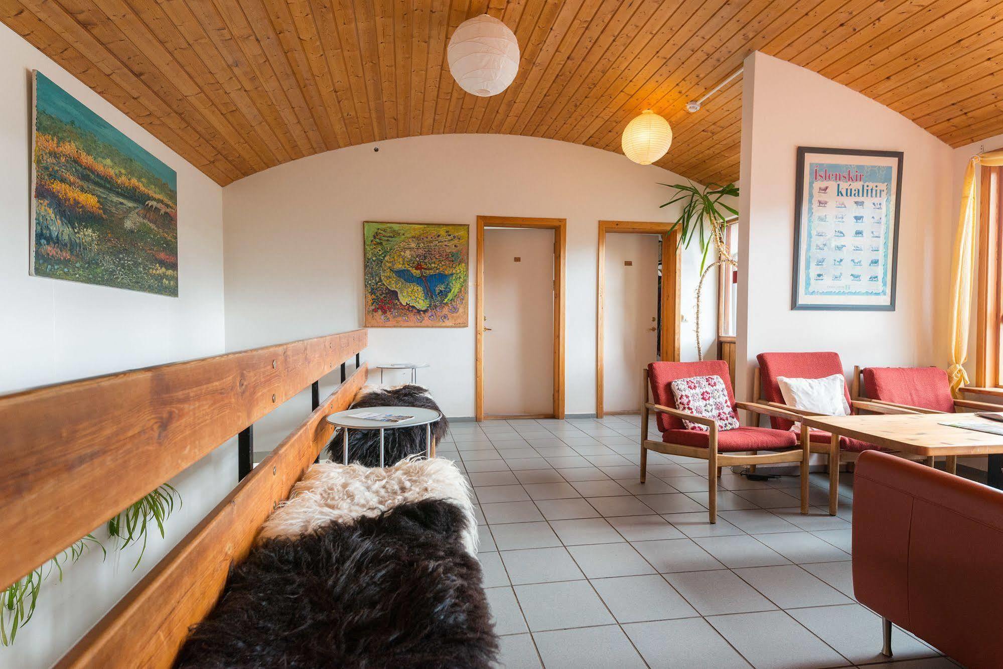 Brekkulaekur Guesthouse Hunathing Vestra Zewnętrze zdjęcie